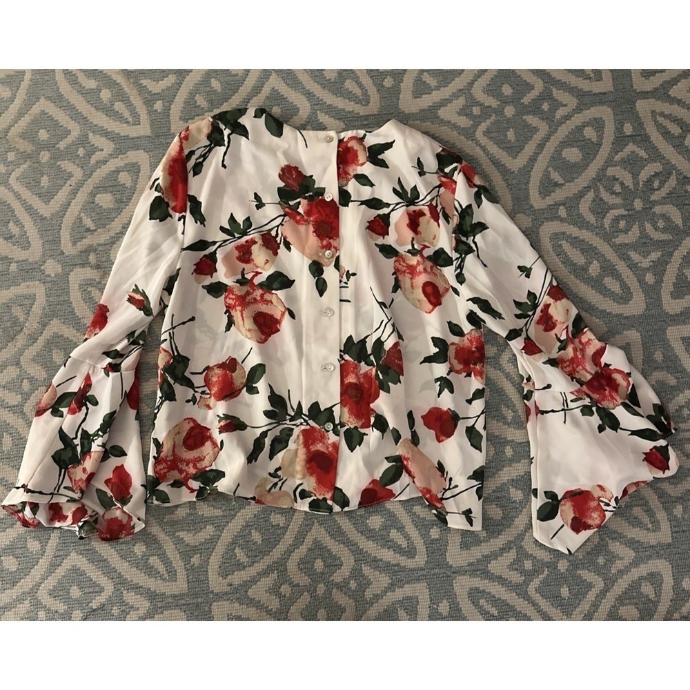 Carmen Marc Valvo Blouse Top Shirt Bell Sleeve White Floral Button Back Size 10 - Picture 7 of 10